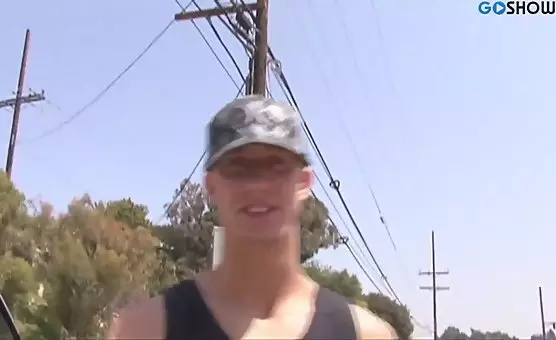 Asian Couple Enjoys Intense Oral and Passionate Cock Sucking